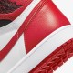 Sneaker Jordan 1 Retro High OG Heritage 555088-161